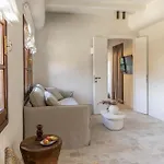 Om Living Pelion * Áyios Dhimítrios