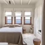Om Living Pelion Áyios Dhimítrios