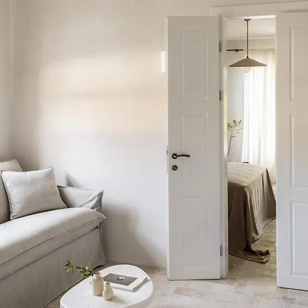 Om Living Pelion Apartment *
