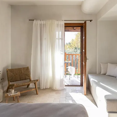 Om Living Pelion Апартаменты