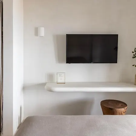 Om Living Pelion Apartment