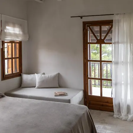 Om Living Pelion Apartment