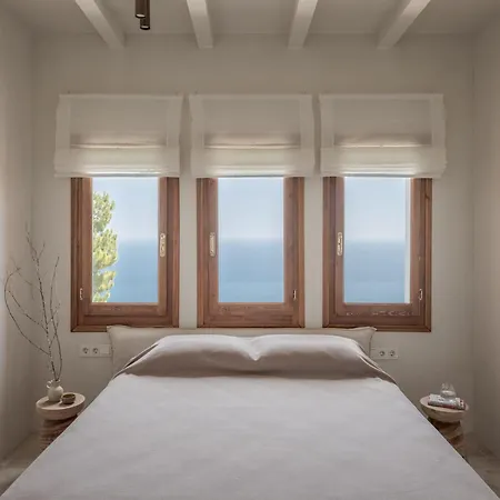 Om Living Pelion Апартаменты