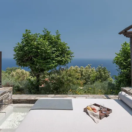 Om Living Pelion 公寓 *