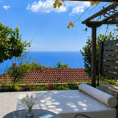 Διαμέρισμα Om Living Pelion *