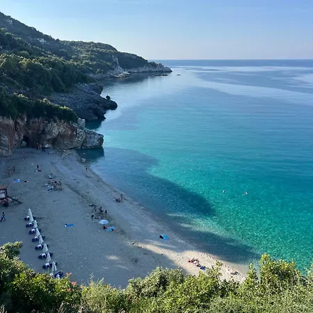 Om Living Pelion * Áyios Dhimítrios