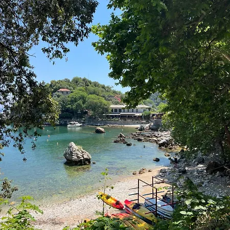 Om Living Pelion Apartament *