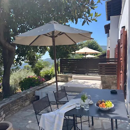 Om Living Pelion * Áyios Dhimítrios